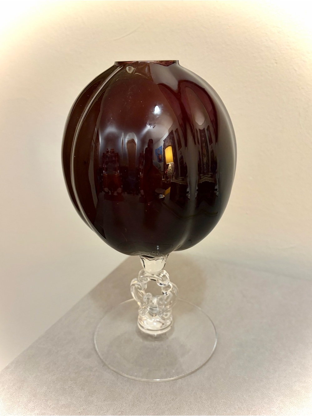 Vintage Cambridge Glass Company Amethyst Keyhole Ivy Ball Vase. 8" Tall - Picture 3 of 9
